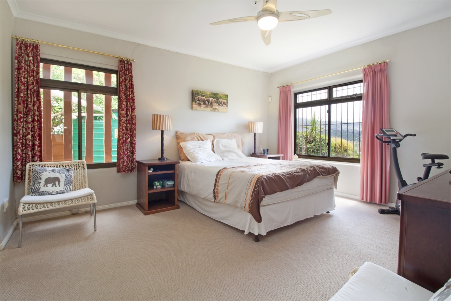 3 Bedroom Property for Sale in Fish Hoek Western Cape